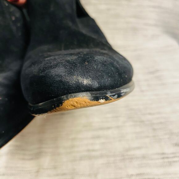 Vince Camuto Norva Black Suede Ankle Booties Block Heel Back Zip Size 7 - Picture 4 of 10